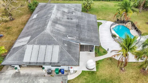 $1,199,000 | 21701 Southwest 187th Avenue, Miami, FL 33170