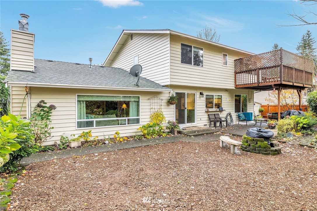2603 177th Street Southeast Bothell, WA 98012 - Photo 23 of 25 a front view of a house with garden