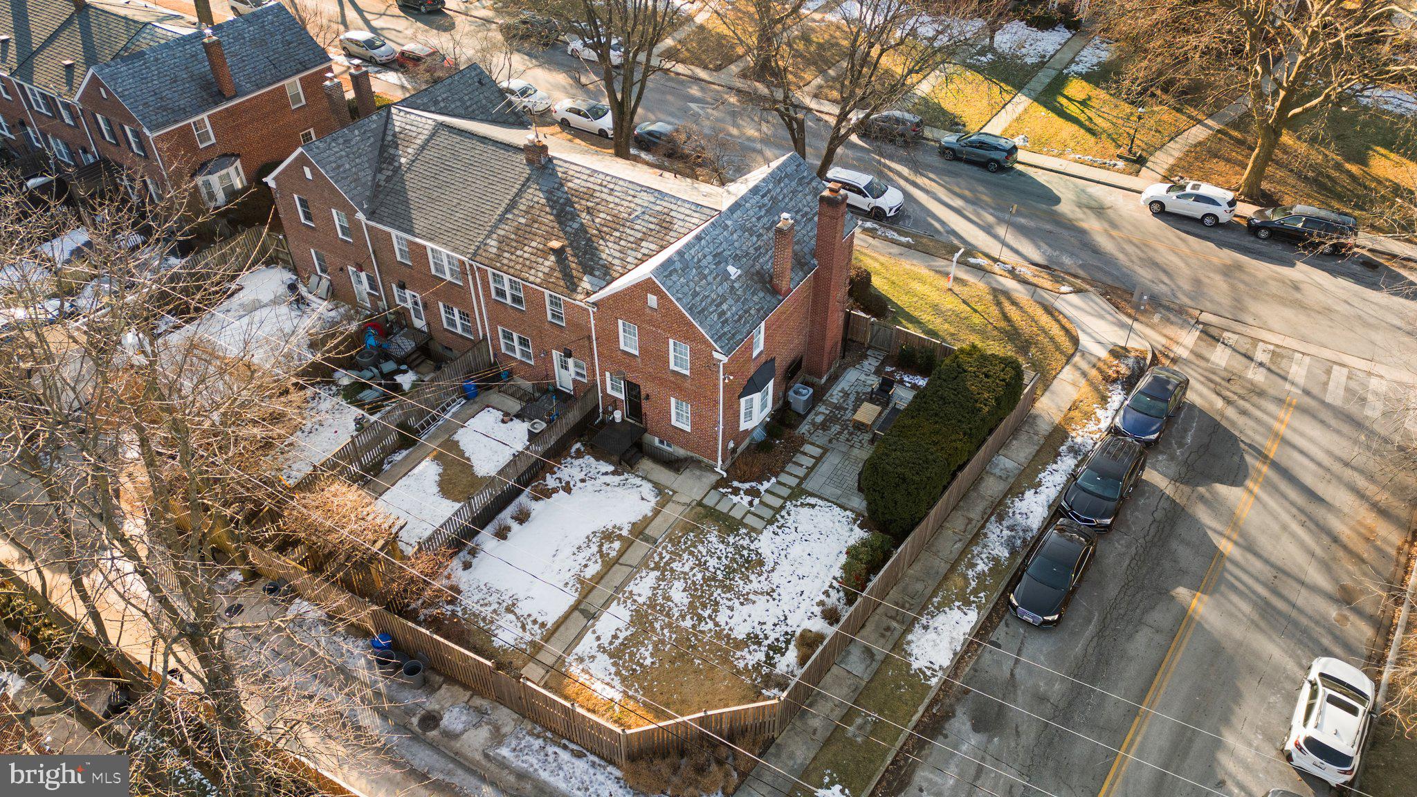 410 Dumbarton Road Baltimore, MD 21212 - Photo 41 of 41 a view of a house with a yard