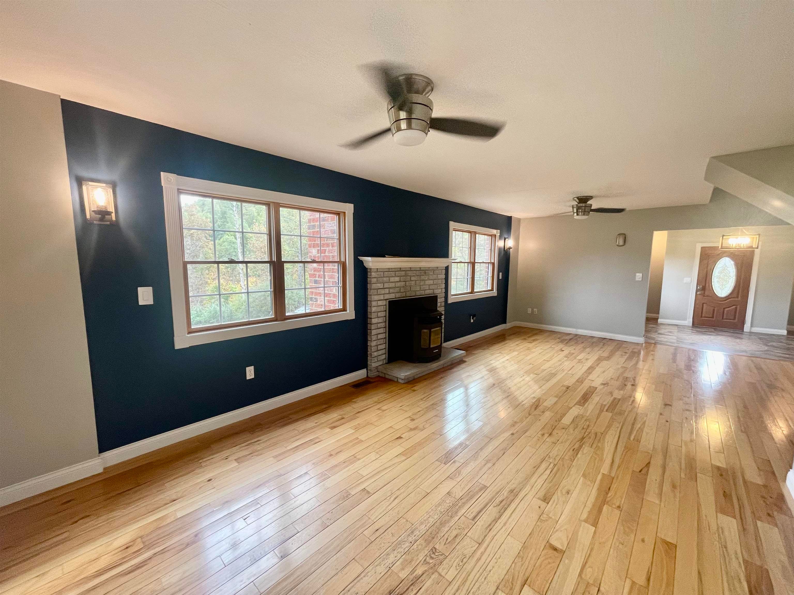 6167 Edens Branch Road Huntington, WV 25705 - Photo 9 of 32 Gallery Image 9