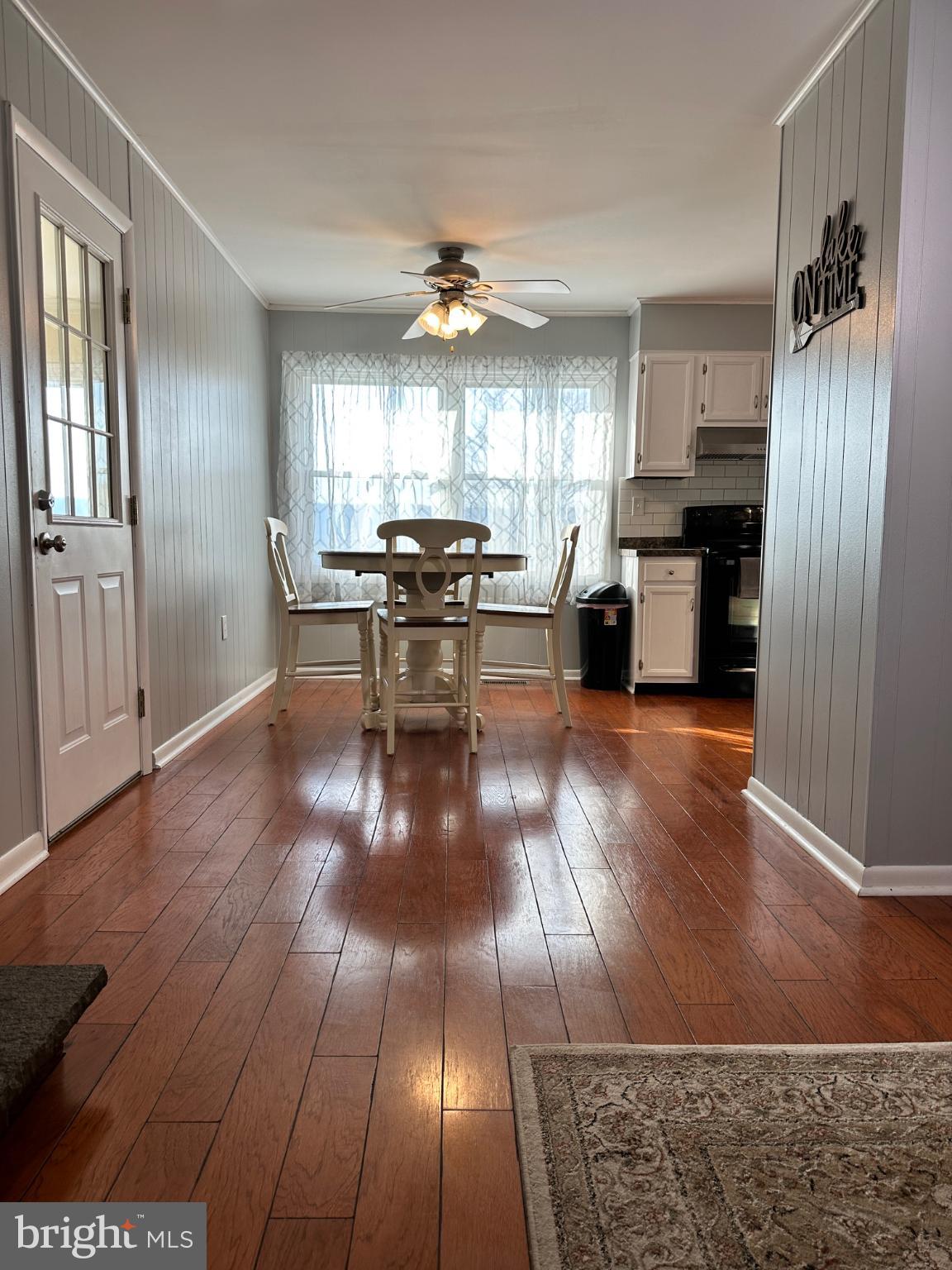 13644 Upper Corners Road Hesston, PA 16647 - Photo 6 of 28 Bright and inviting dining space awaits.