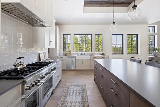 $2,749,000 | 75 Ponderosa Ridge, Donnelly, ID 83615