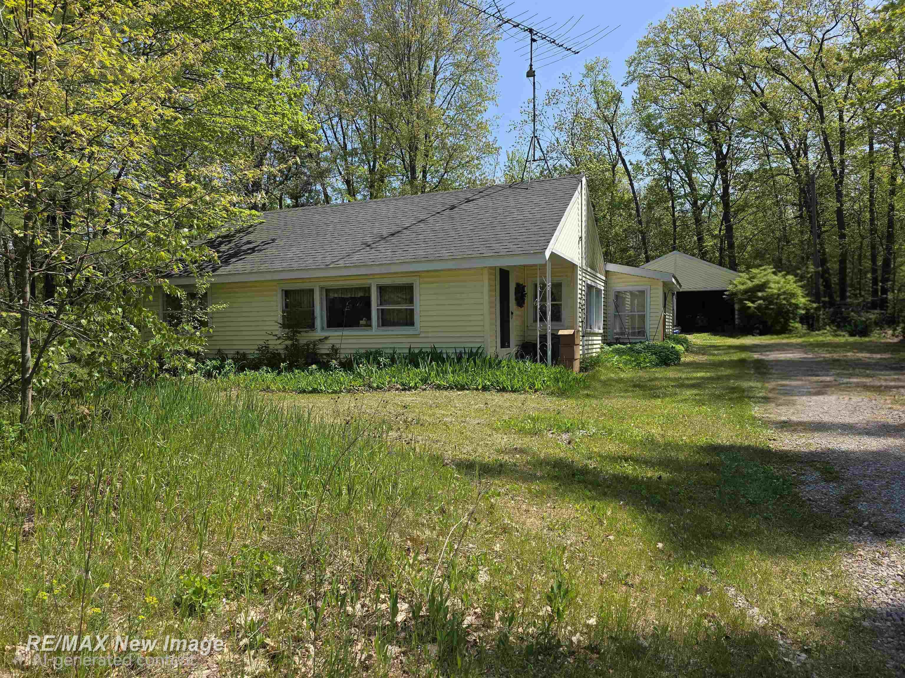 944 North Fairview Road West Branch, MI 48661 - Photo 1 of 17