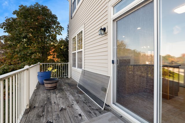 770 Lambert Lane, Unit 966 Bartlett, IL 60103 - Photo 29 of 33 a view of a balcony with chair