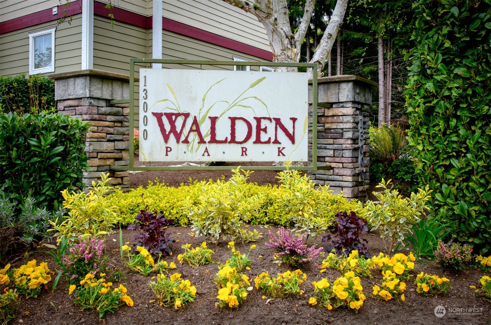 13000 Admiralty Way, Unit L304, Everett, WA 98204 Compass