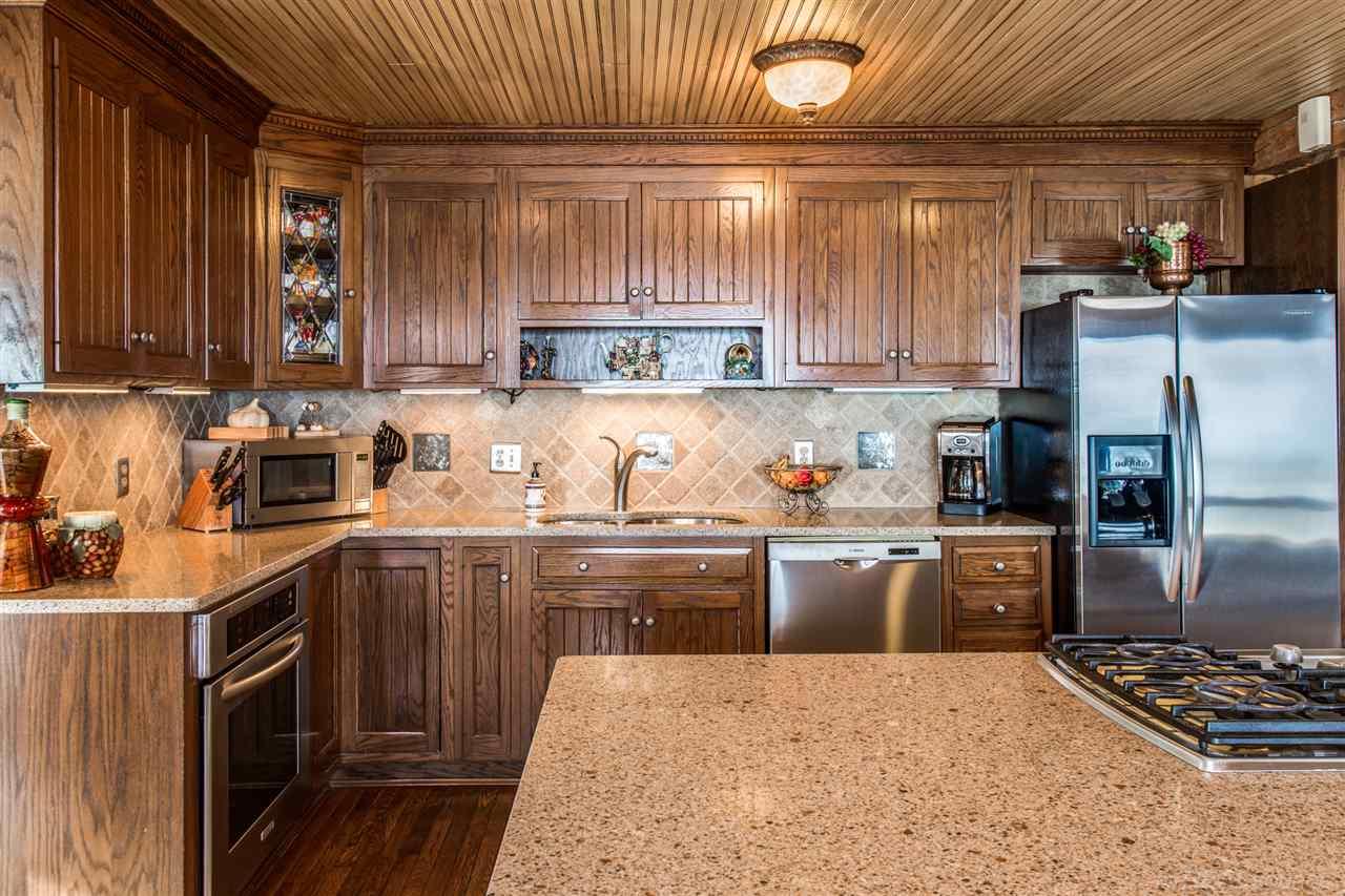 6727 Lakeshore Road Lexington, MI 48450 - Photo 26 of 91 Granite Counters