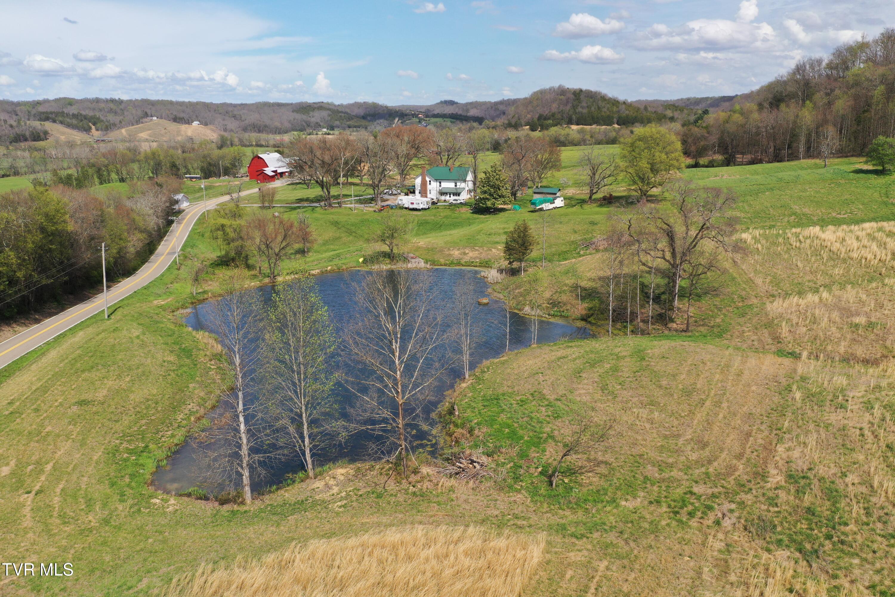 12315 Warrensburg Road Midway, TN 37809 - Photo 4 of 99 _Pic4