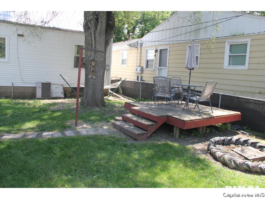 2311 South 12th Street Springfield, IL 62703 - Photo 16 of 19