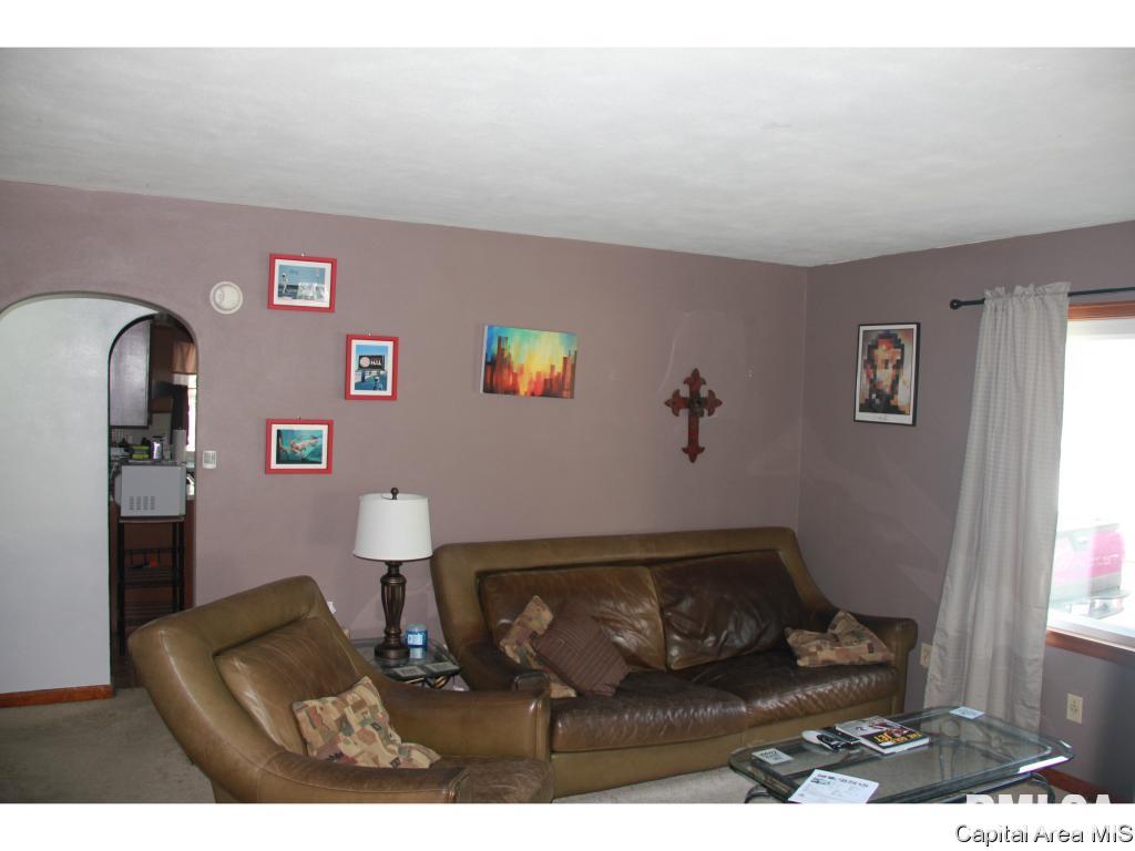 2311 South 12th Street Springfield, IL 62703 - Photo 3 of 19