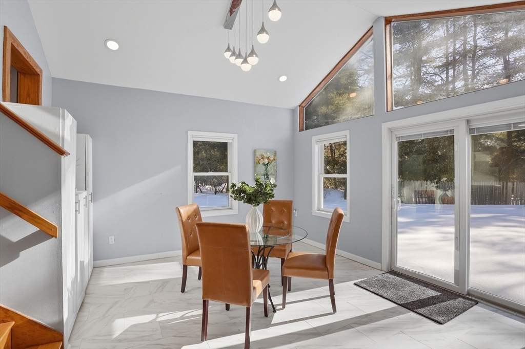 18 Hayward Road Acton, MA 01720 - Photo 8 of 41