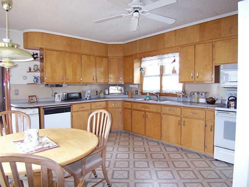44 Main Road North Hampden, ME 04444 - Photo 6 of 32 Kitchen.