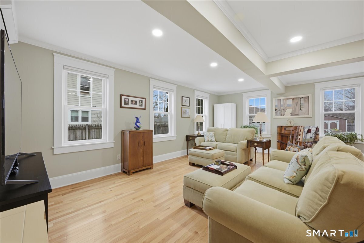 51 Ocean View Avenue Groton, CT 06355 - Photo 19 of 38