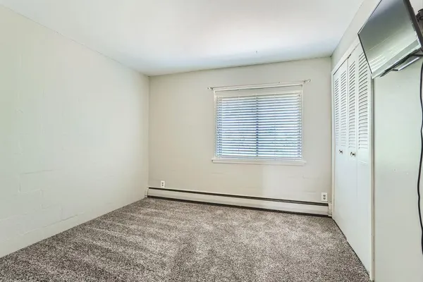 $1,725 | 380 Ramsey Street, Unit 6B, St. Paul, MN 55102