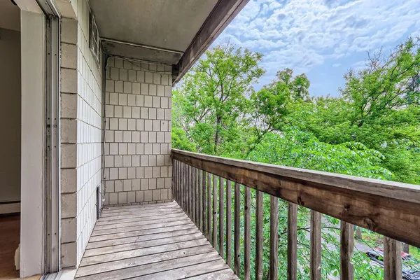 $1,725 | 380 Ramsey Street, Unit 6B, St. Paul, MN 55102