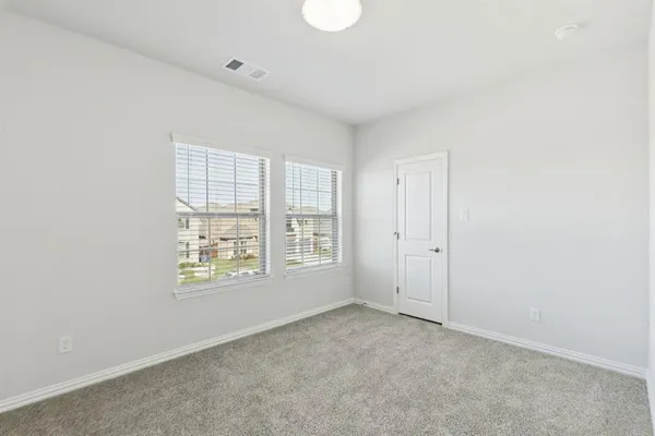 $415,272 | 1915 Huron Drive, Forney, TX 75126