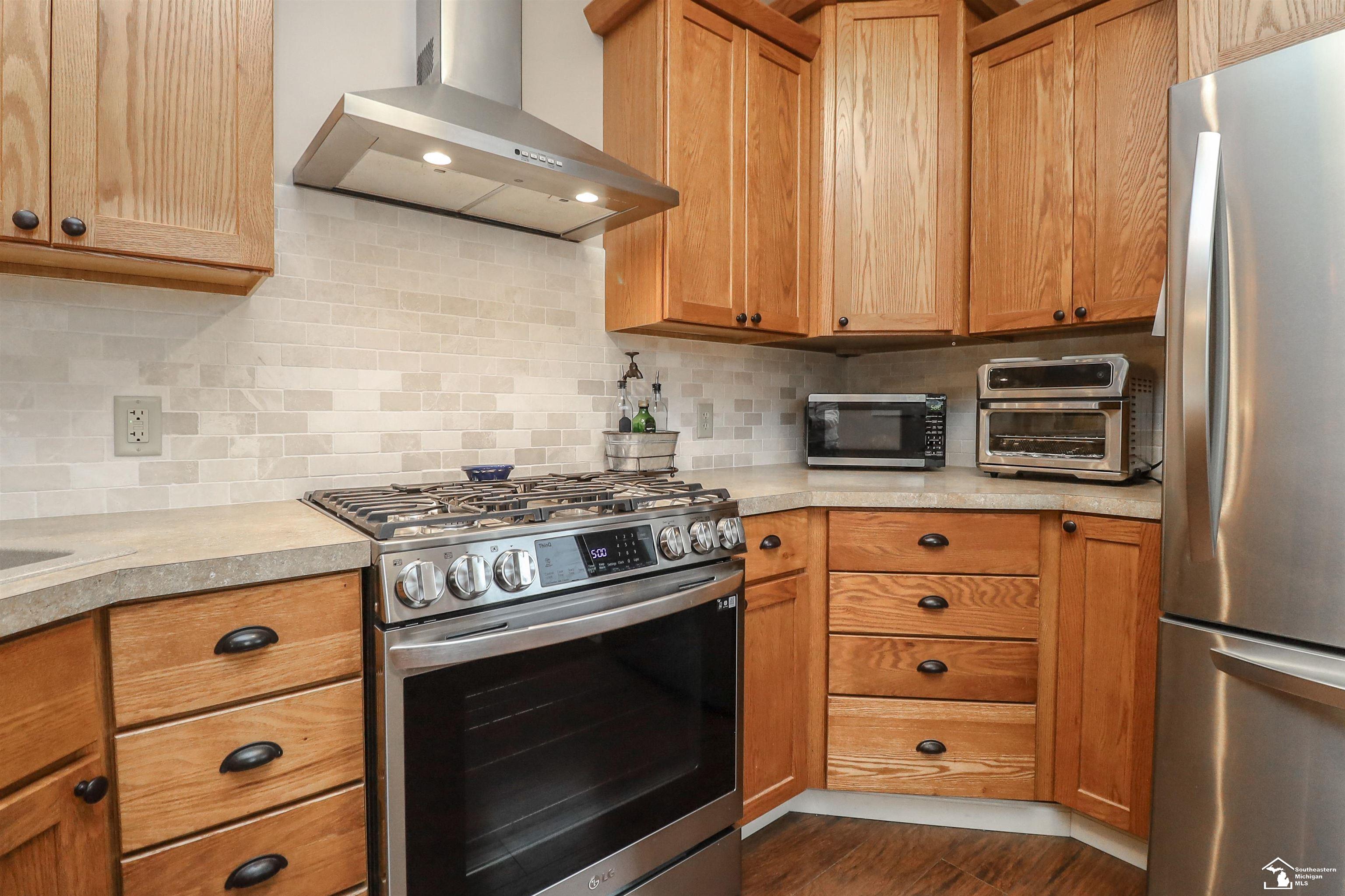 1348 Samaria Road Temperance, MI 48182 - Photo 14 of 52 Kitchen