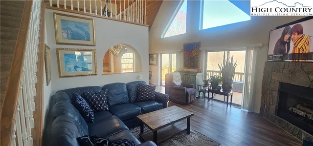 $699,500 | 914 Balsam Drive, Newland, NC 28657