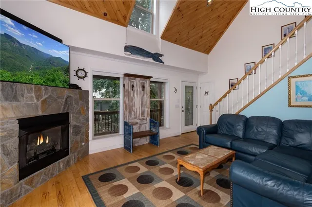 $699,500 | 914 Balsam Drive, Newland, NC 28657