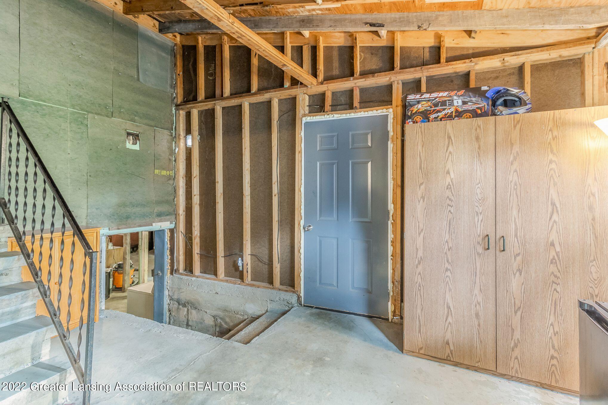 35 North Diamond Road Mason, MI 48854 - Photo 14 of 29 23