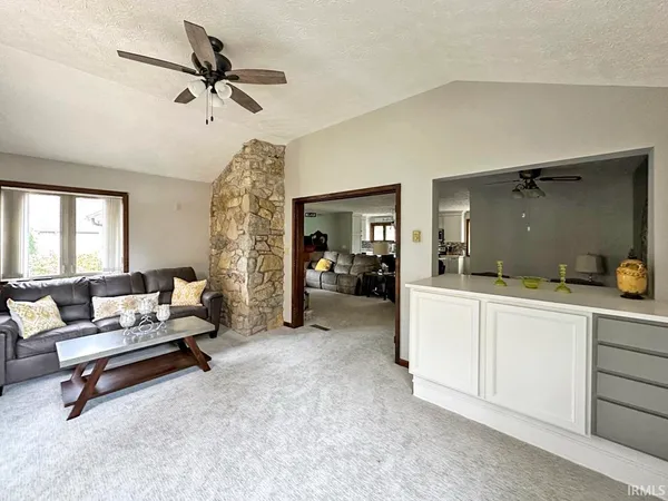 $295,000 | 708 Maple Drive, Frankfort, IN 46041