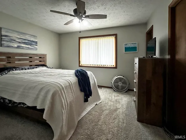 $295,000 | 708 Maple Drive, Frankfort, IN 46041