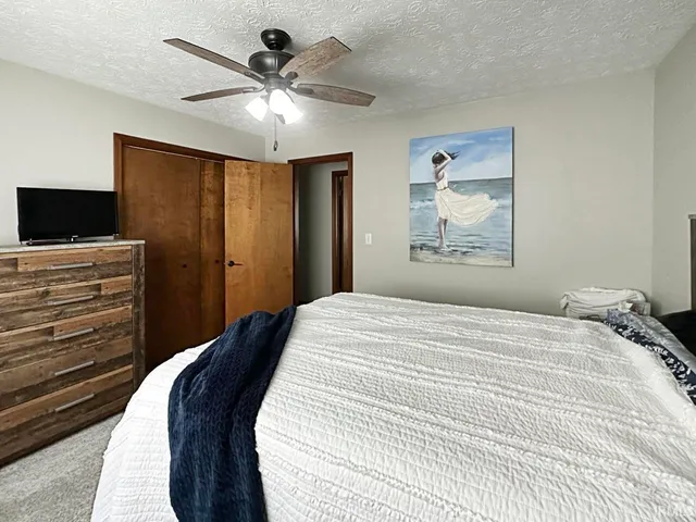 $295,000 | 708 Maple Drive, Frankfort, IN 46041