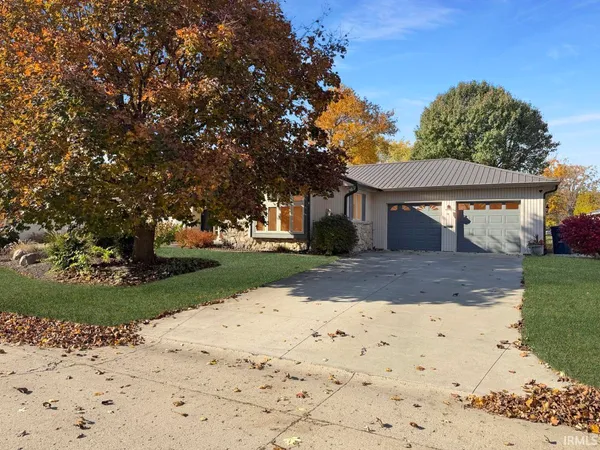 $295,000 | 708 Maple Drive, Frankfort, IN 46041