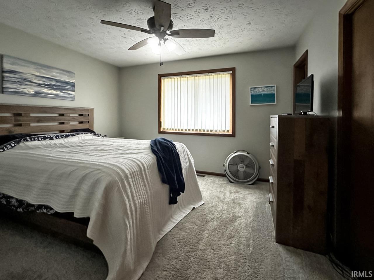 708 Maple Drive Frankfort, IN 46041 - Photo 4 of 33