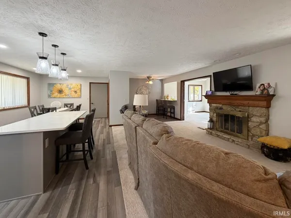 $295,000 | 708 Maple Drive, Frankfort, IN 46041