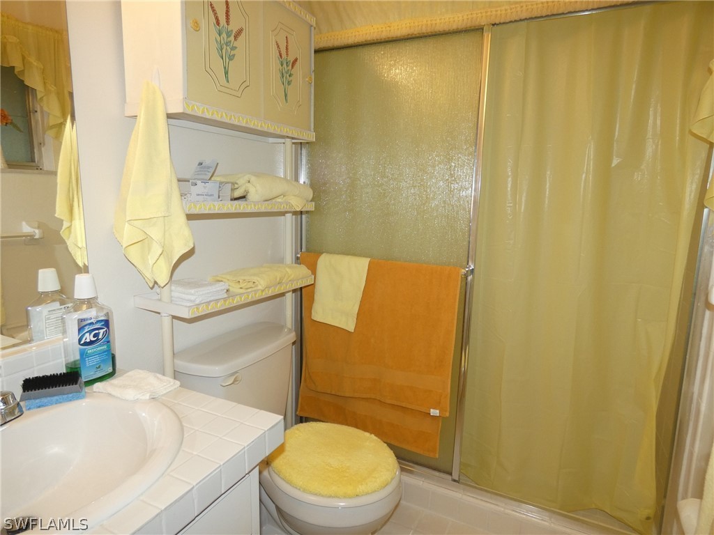 18197 Iris Road Fort Myers, FL 33967 - Photo 13 of 28 Gallery Image 13