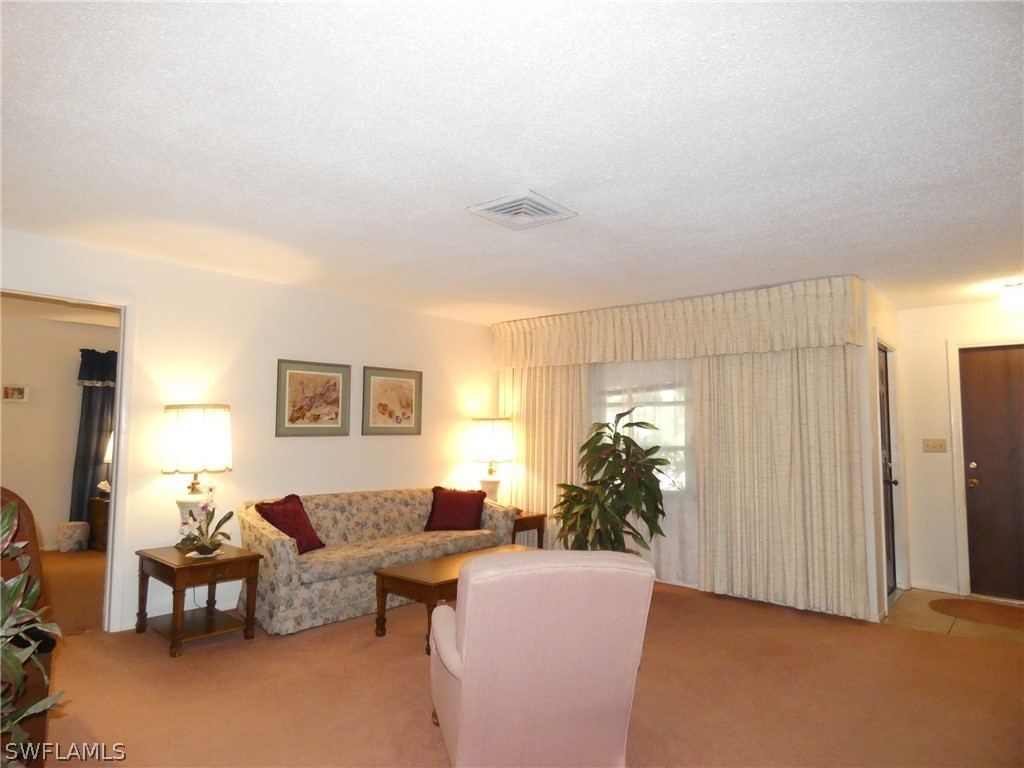 18197 Iris Road Fort Myers, FL 33967 - Photo 6 of 28 Gallery Image 6