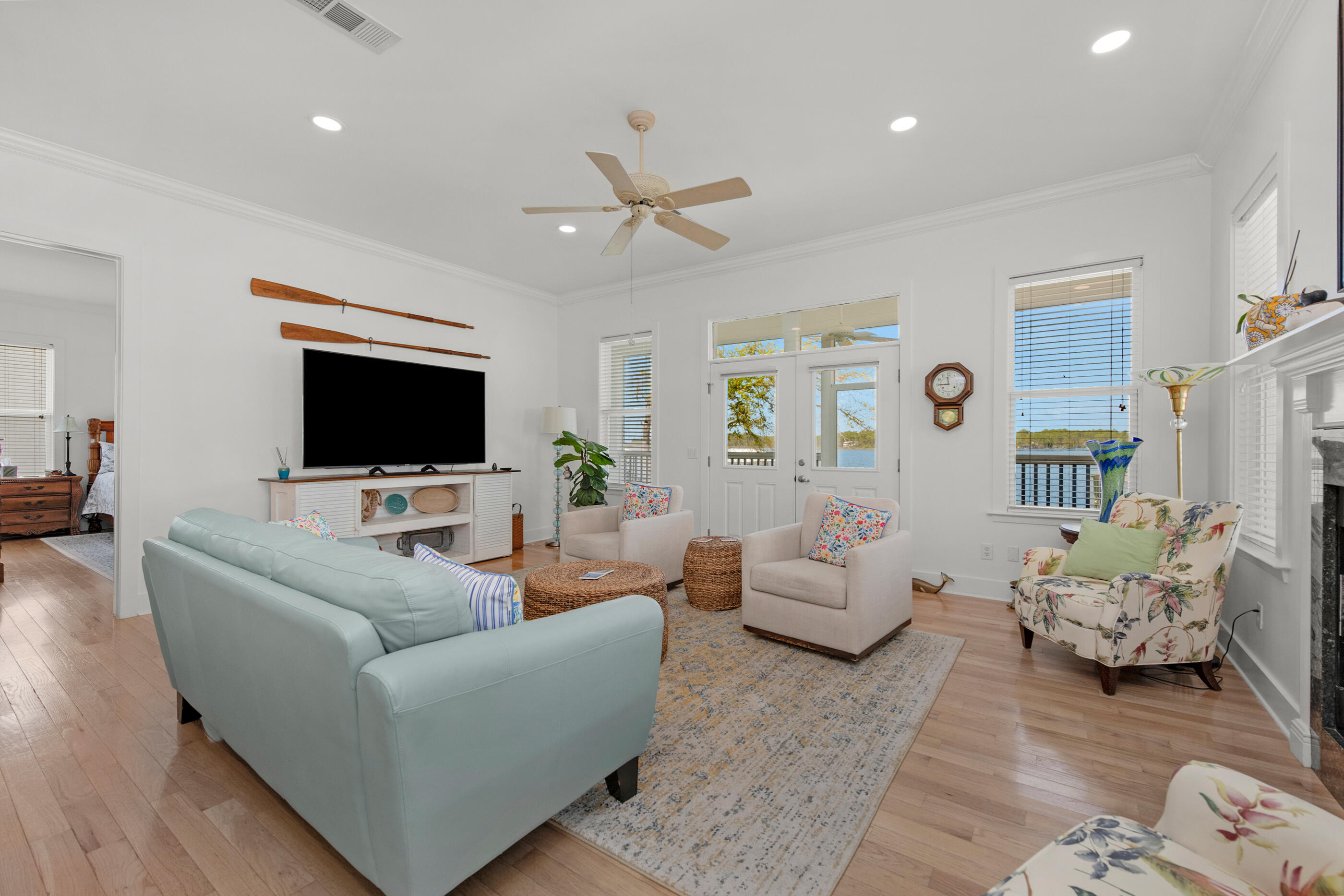 1422 Lagrange Road Freeport, FL 32439 - Photo 31 of 96 living room 2nd floor