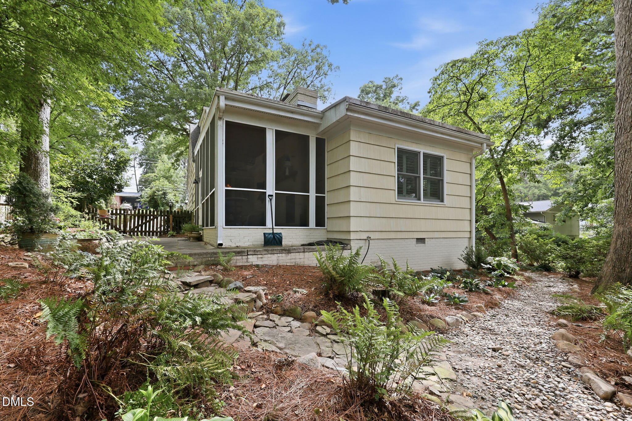 740 Currituck Drive Raleigh, NC 27609 - Photo 36 of 41 19-web-or-mls-IMG_9117