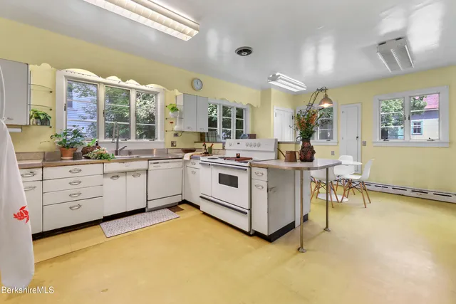 $449,900 | 2 Park Street, Lee, MA 01238