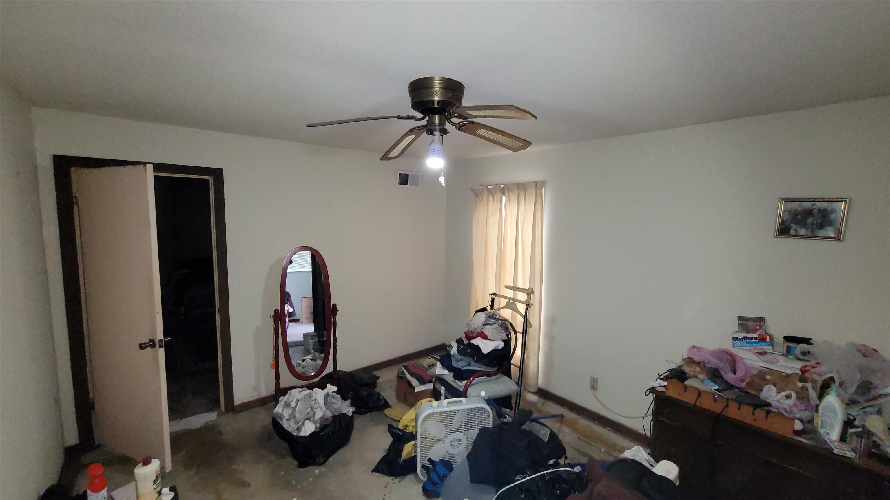 5258 Knight Arnold Road Memphis, TN 38118 - Photo 8 of 13 Bedroom featuring visible vents and a ceiling fan