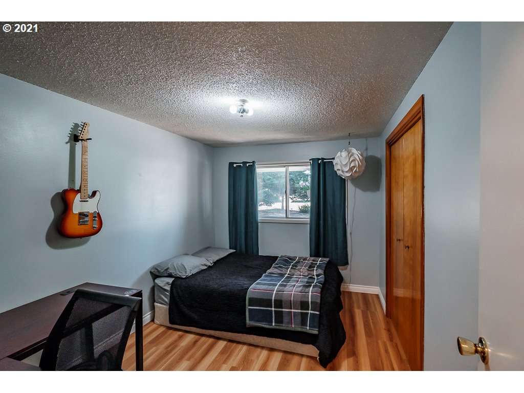 111 Crowfoot Road Lebanon, OR 97355 - Photo 20 of 32 Gallery Image 20