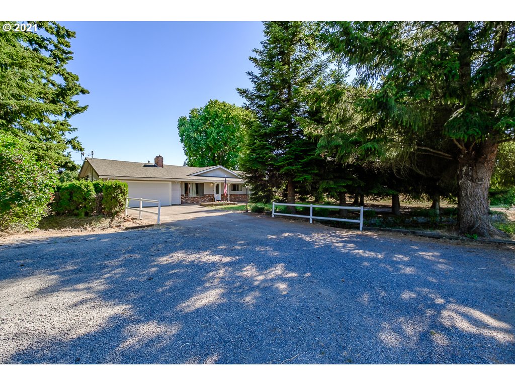 111 Crowfoot Road Lebanon, OR 97355 - Photo 26 of 32 Gallery Image 26