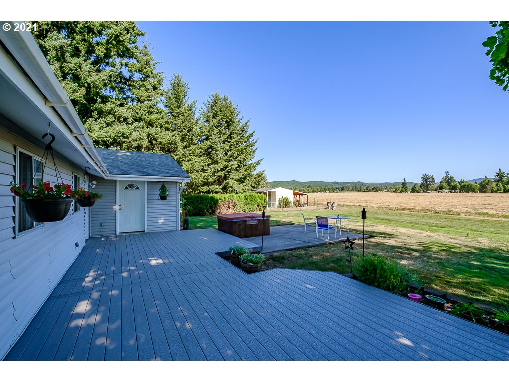 111 Crowfoot Road Lebanon, OR 97355 - Photo 4 of 32 Gallery Image 4