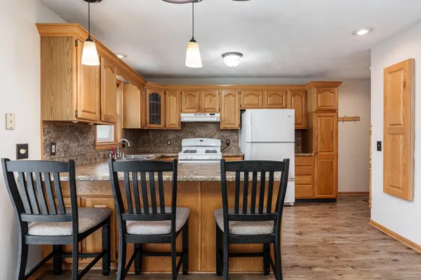 $299,000 | 3524 Coventry Drive, Janesville, WI 53546