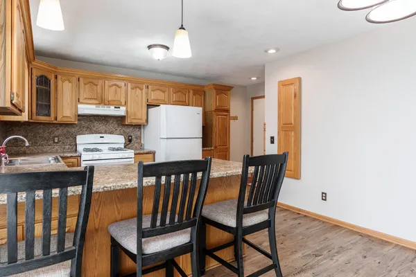 $299,000 | 3524 Coventry Drive, Janesville, WI 53546