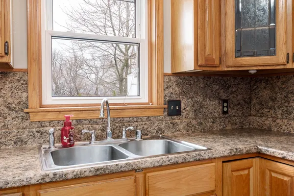 $299,000 | 3524 Coventry Drive, Janesville, WI 53546