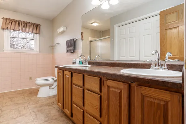 $299,000 | 3524 Coventry Drive, Janesville, WI 53546
