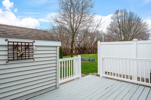 $299,000 | 3524 Coventry Drive, Janesville, WI 53546