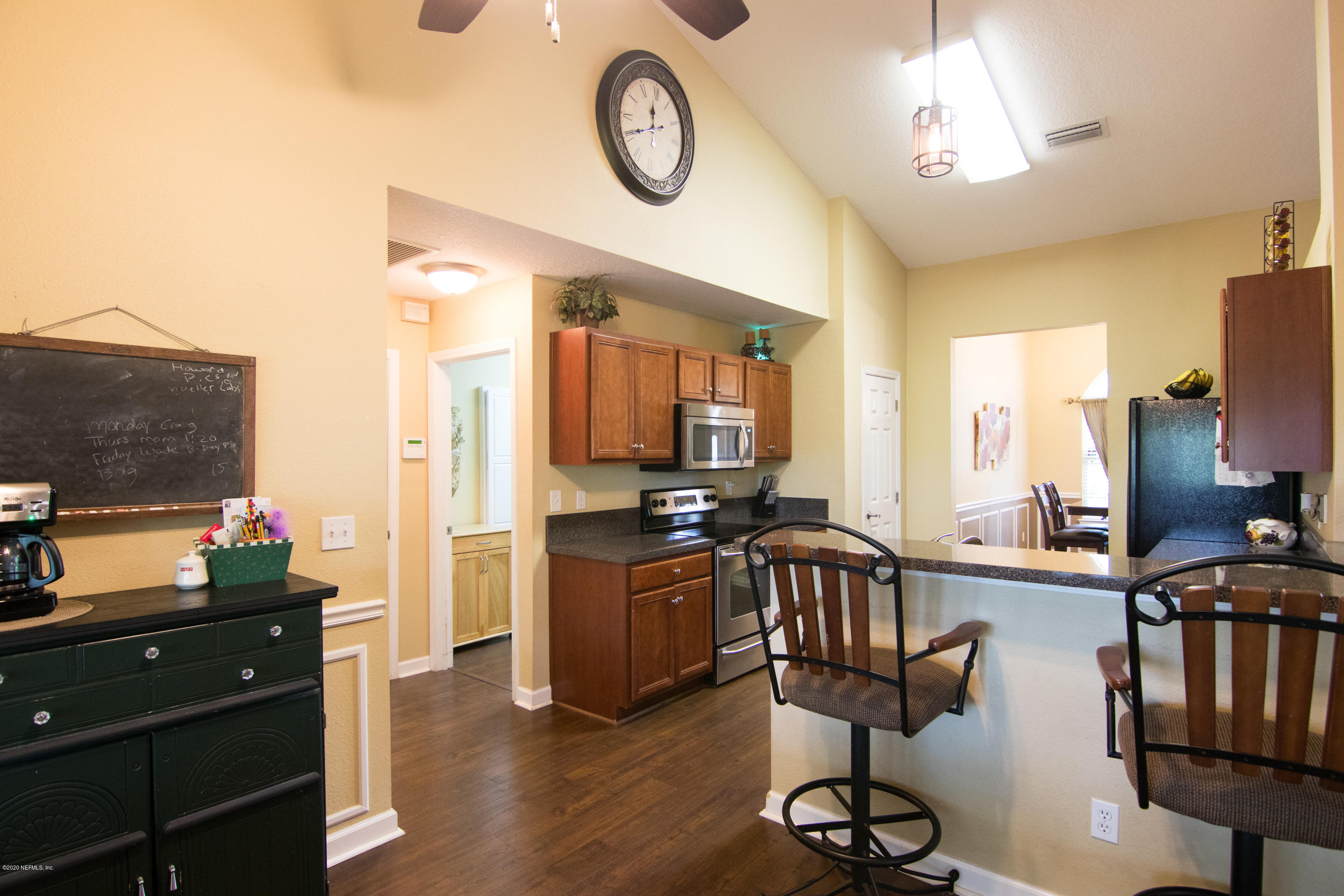 2859 Longleaf Ranch Circle Middleburg, FL 32068 - Photo 11 of 40 picture-17