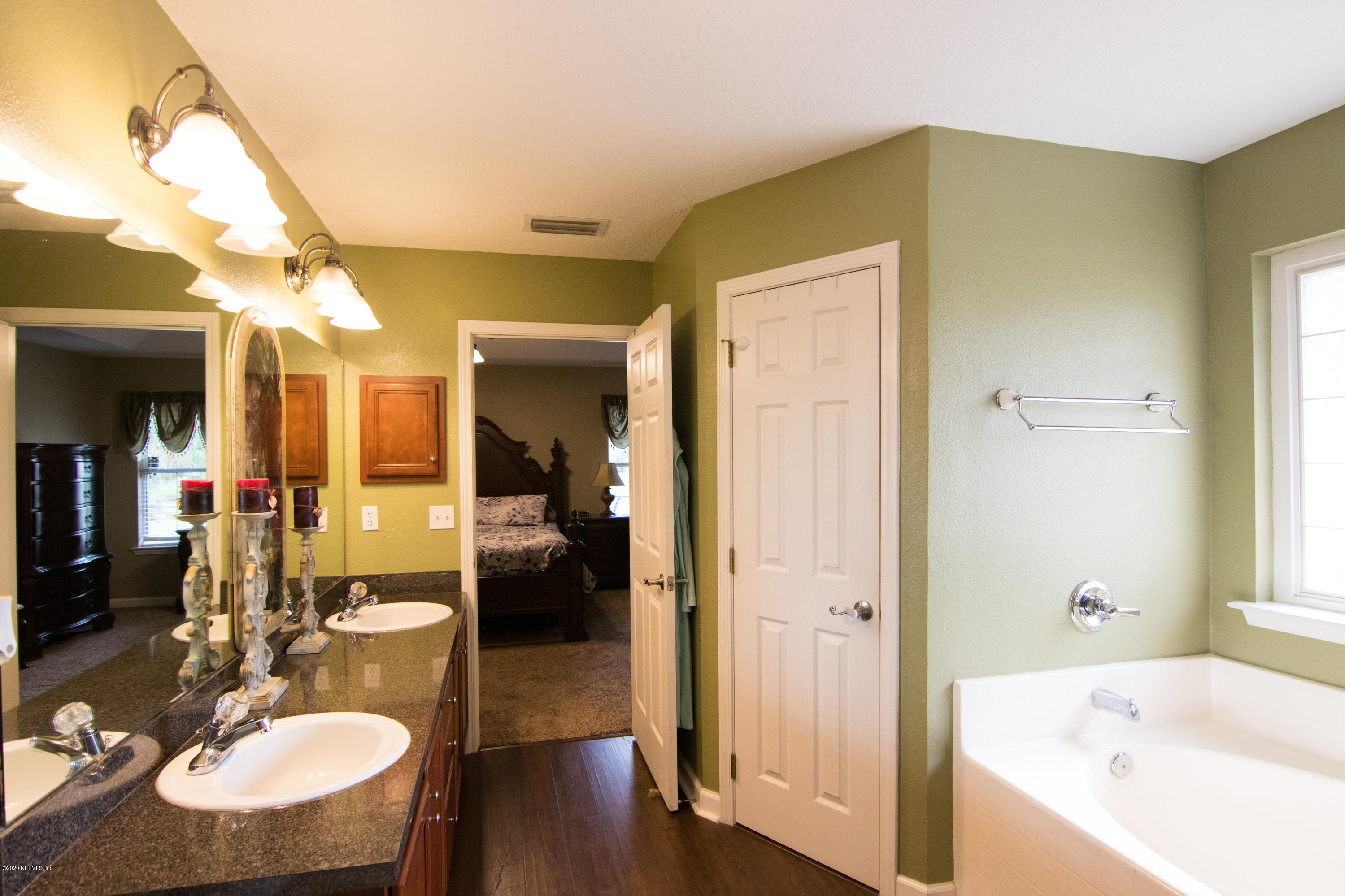 2859 Longleaf Ranch Circle Middleburg, FL 32068 - Photo 20 of 40 picture-27