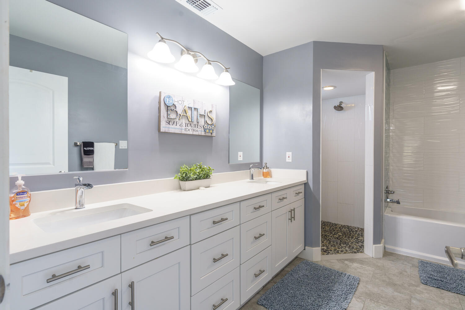 6183 Mullin Street Jupiter, FL 33458 - Photo 10 of 25 8 Master Bathroom