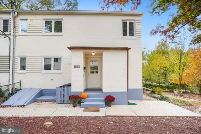a view of outdoor space yard and patio