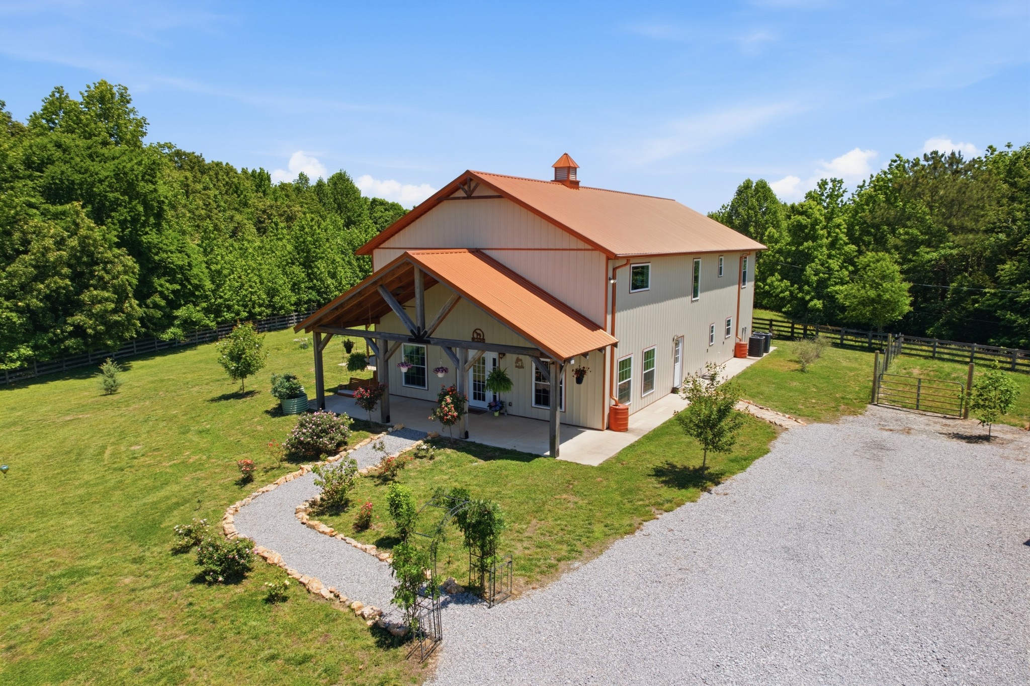 1221 Johnson Branch Road Pulaski, TN 38478 - Photo 11 of 99