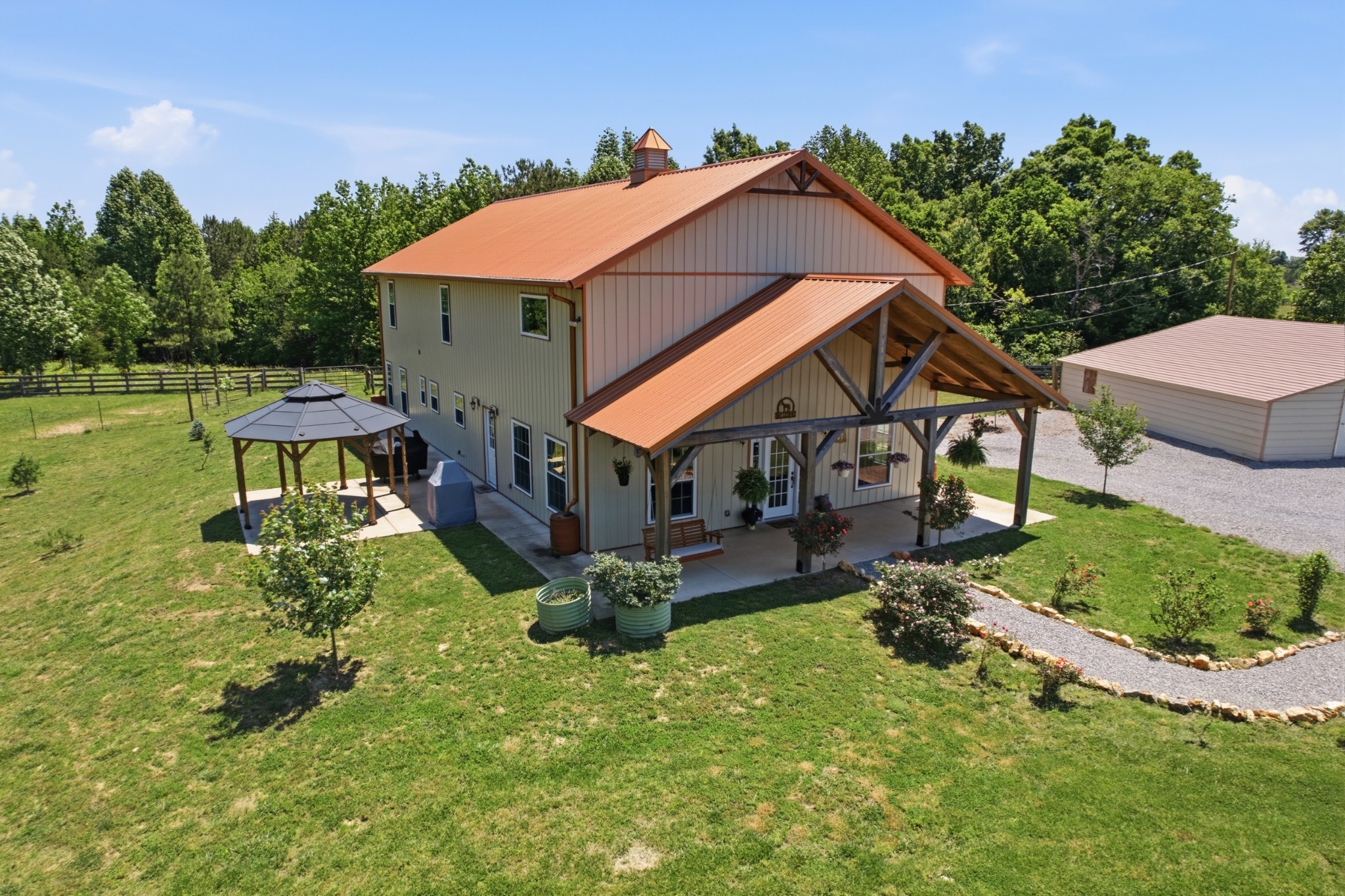 1221 Johnson Branch Road Pulaski, TN 38478 - Photo 10 of 99