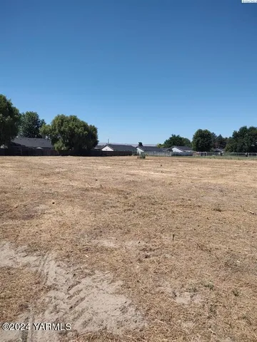 a view of an ocean and beach